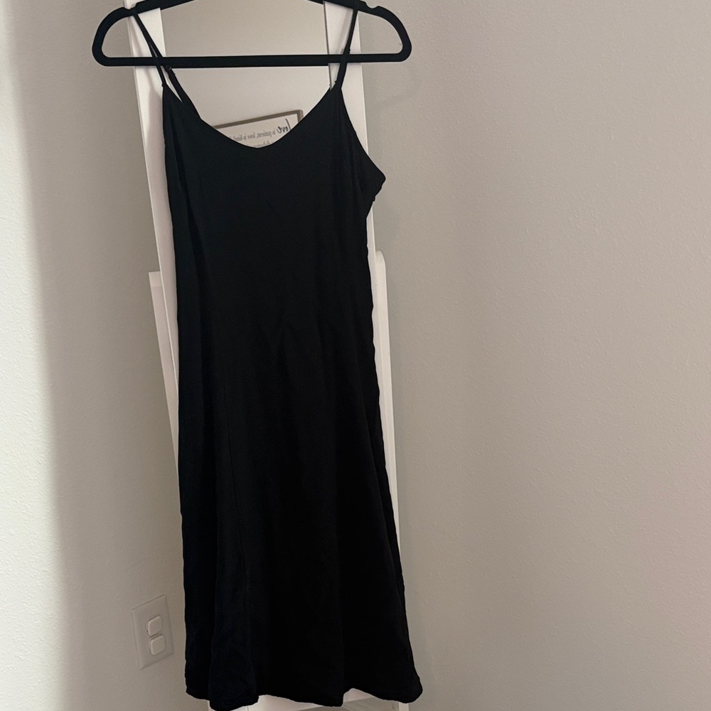 Old Navy Elegant Black Midi Dress